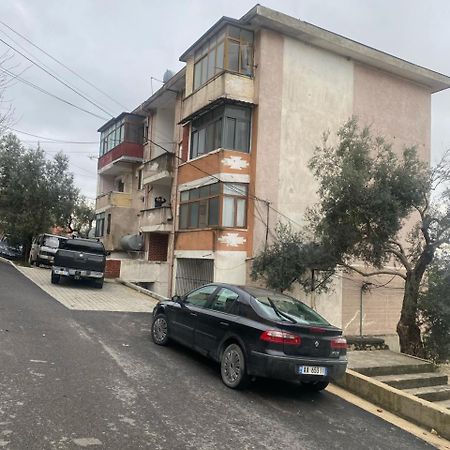 Appartamento Kruje Meca Dış mekan fotoğraf